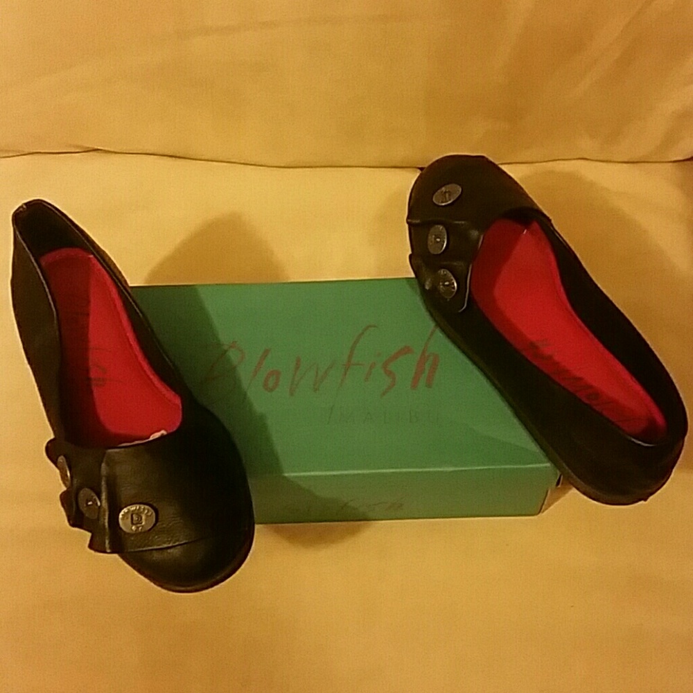 USED - Good Condition Girl's Shoes - Org Bx