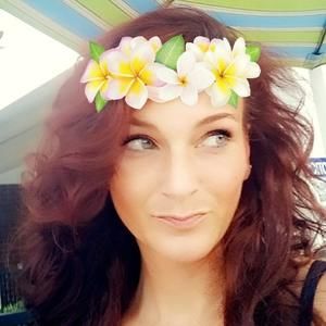 Meet your Posher, Tess