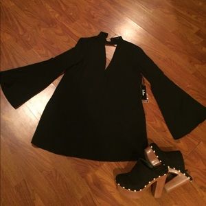 Lulus bell sleeve choker dress