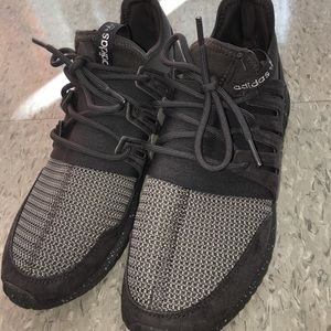 Adidas Tubular Radials