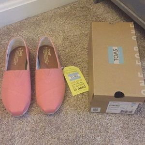 Pink Toms