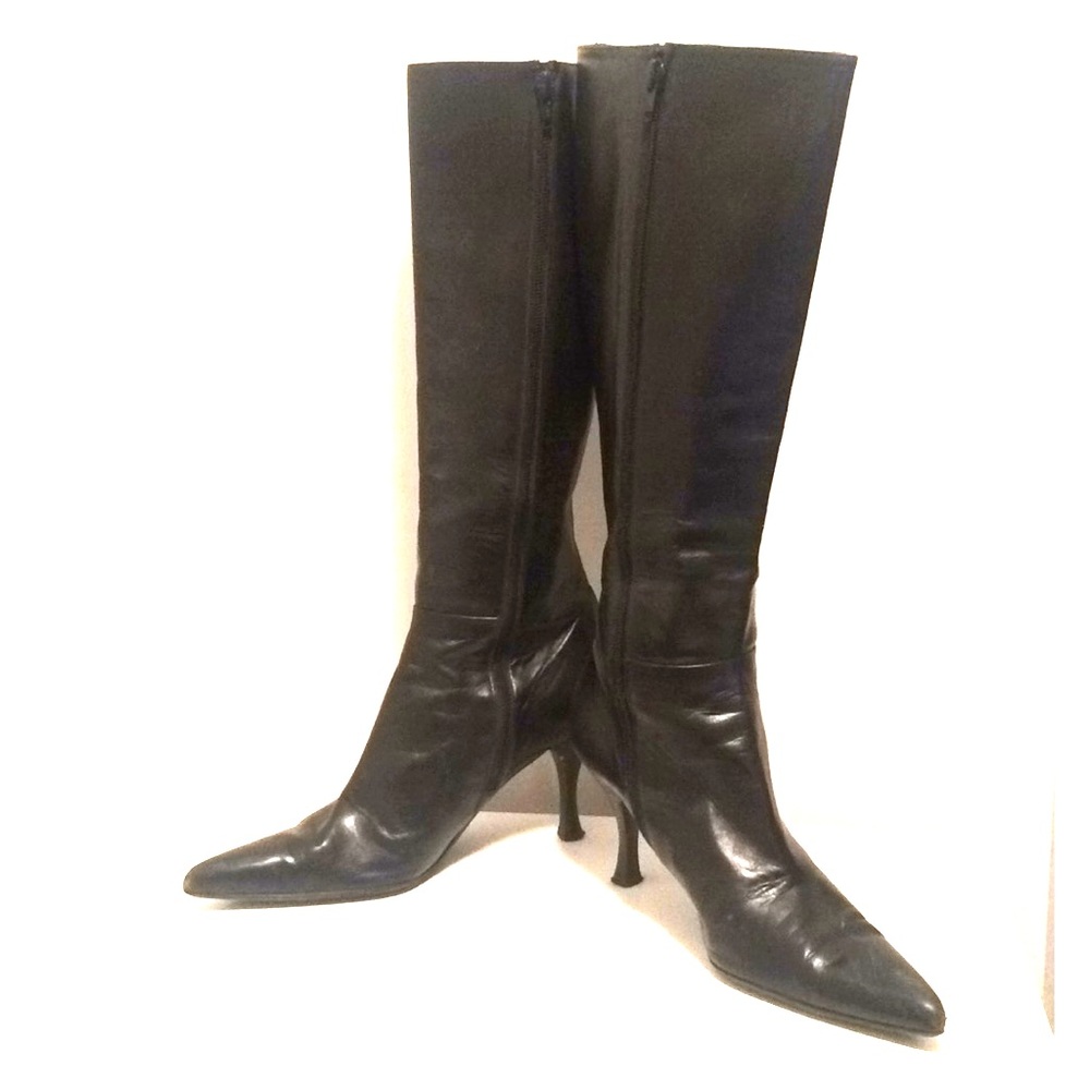 Stuart Weitzman Black knee-high leather boots