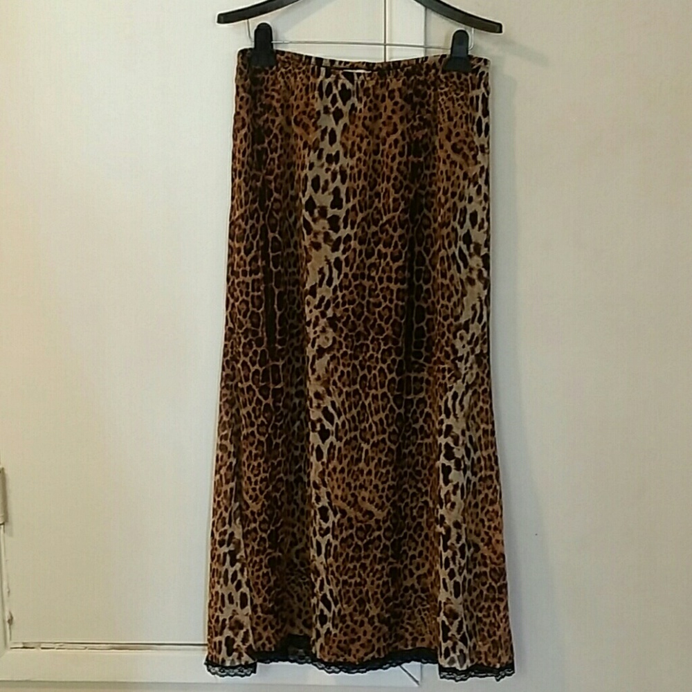 Speeckless A-line skirt