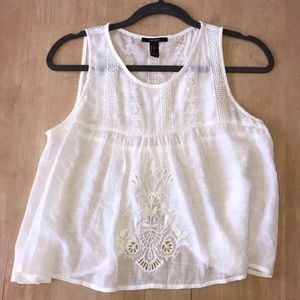 NWOT Forever21 White Eyelet Lace Sleeveless Top