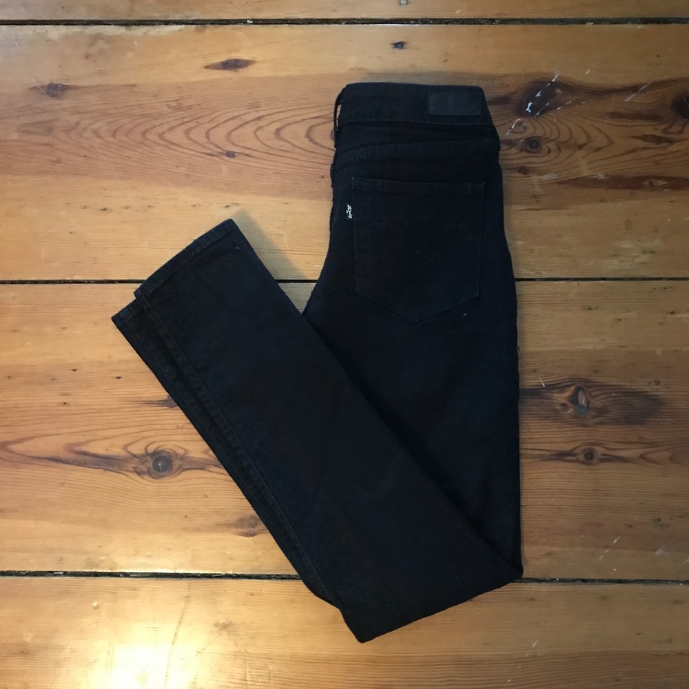 Levi's Black Jeans