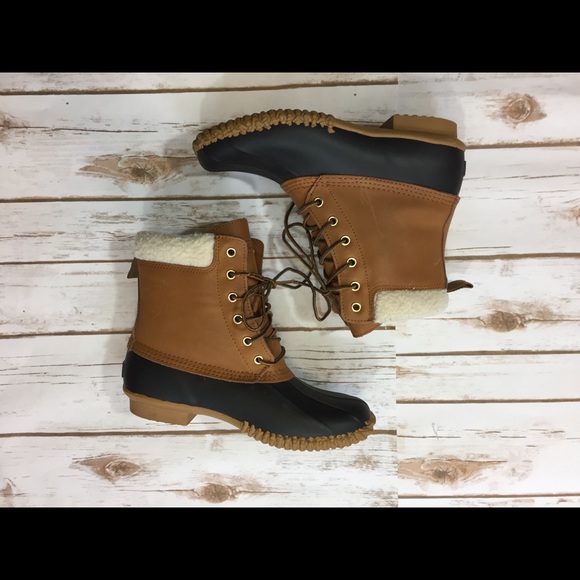 sketchers duck boots