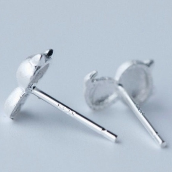 New 925 Sterling Silver Cat Boutique Earrings - Picture 2 of 5