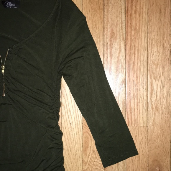 Stretchy khaki tunic with zipper front - Picture 5 of 5