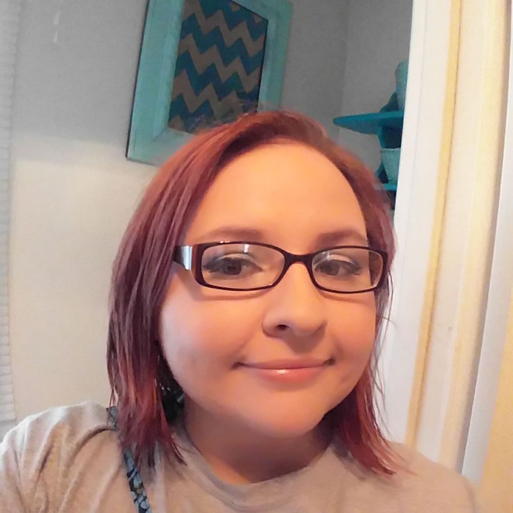 Meet your Posher, Adrianne