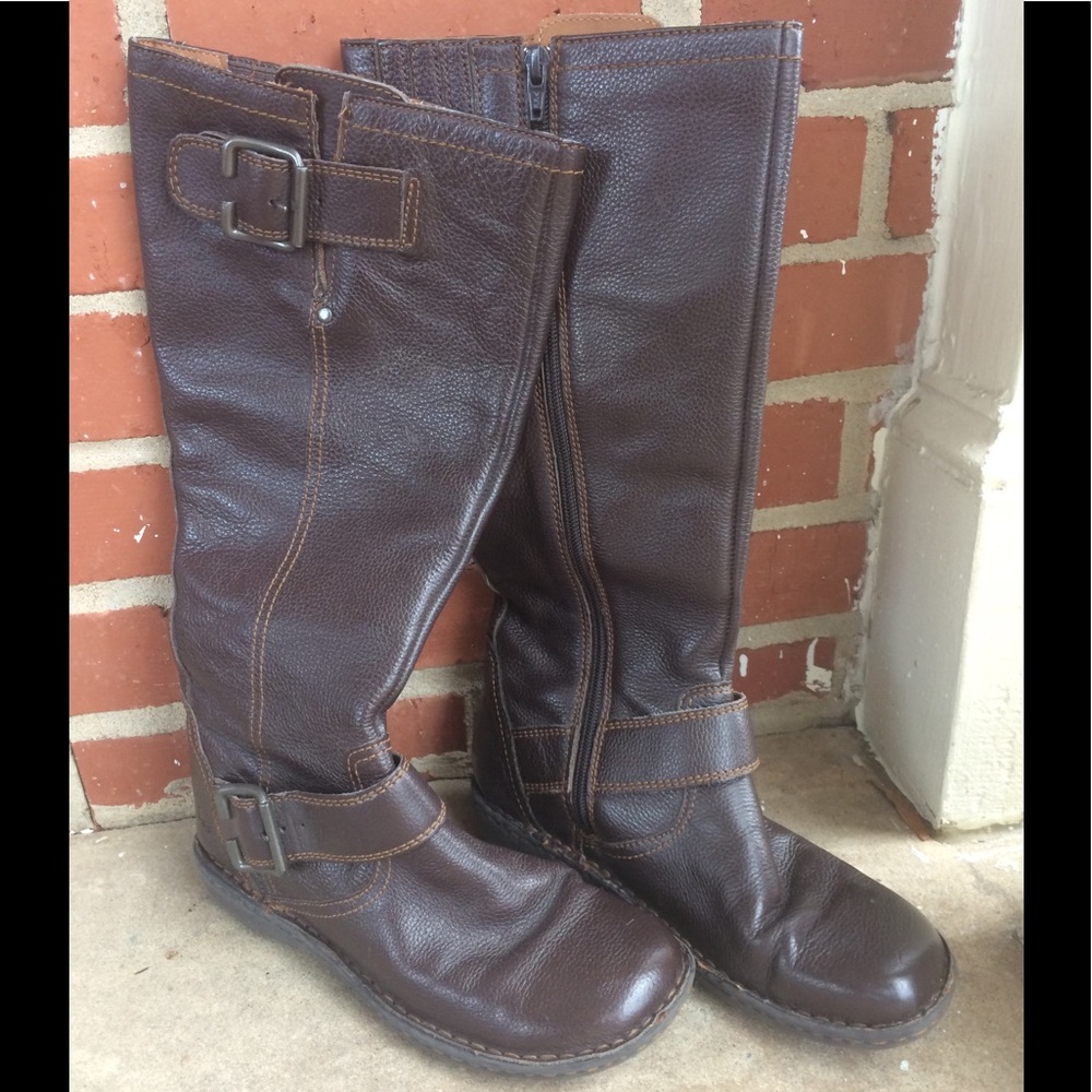 b.o.c. dark brown boots