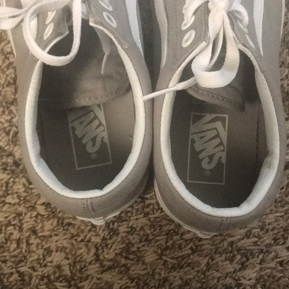 Vans - Picture 4 of 4