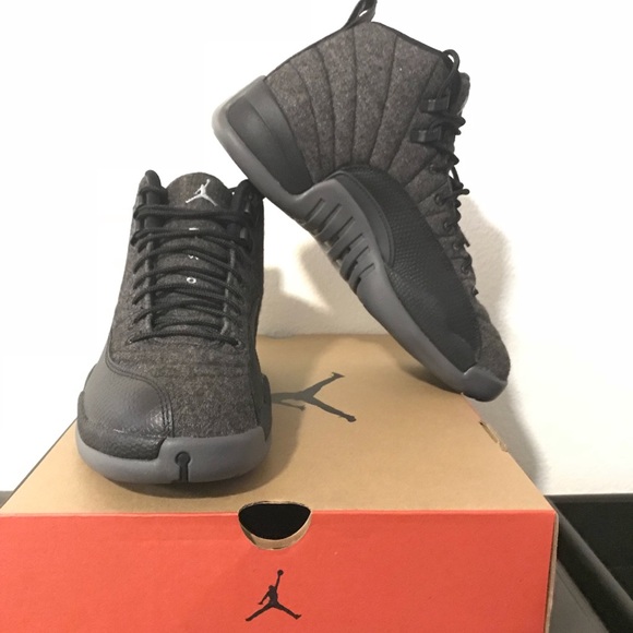 Jordan Retro 12 “Wool” Gray Silver Black   Size 8