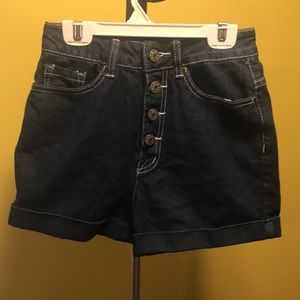 Super High Rise Foxy Shorts 24w