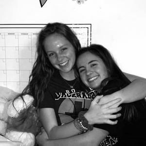 Meet your Posher, Katelyn