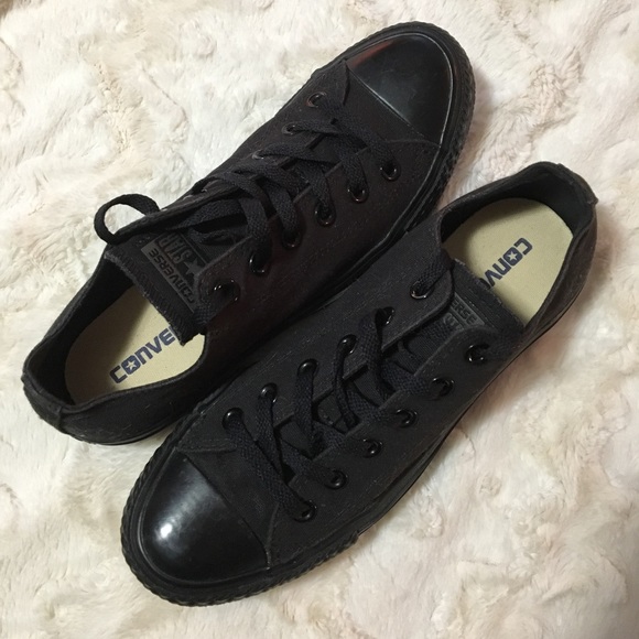 ❌SOLD❌Black converse 🖤 - Picture 2 of 5