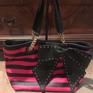 Betsey Johnson pink&black tote with studded bow