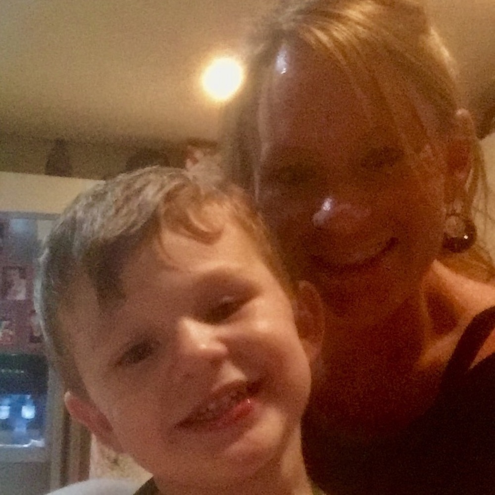 Meet your Posher, Mandy