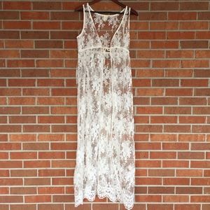 BHLDN Anthropology Eloise Lace Robe