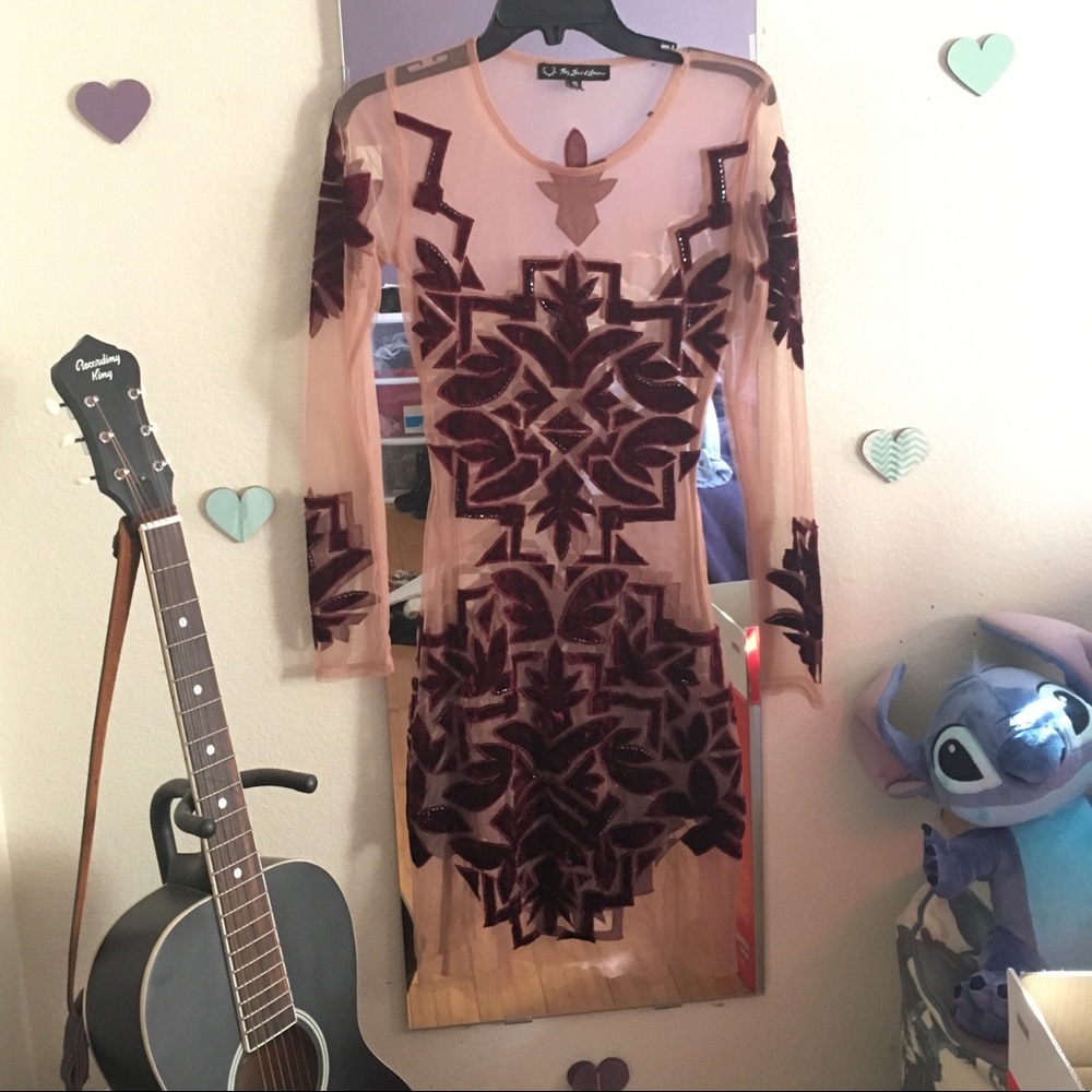 HAS DEFECTS For Love and Lemons Dress