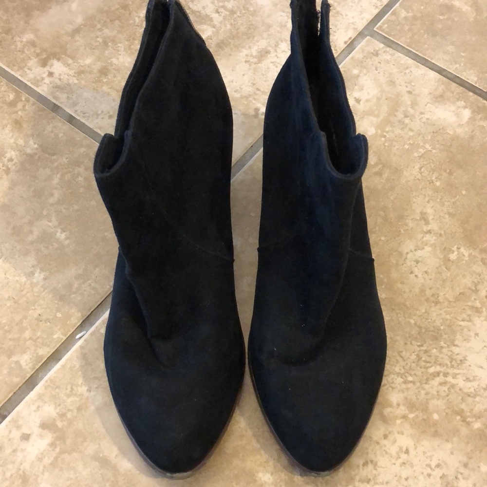 Suede ankle booties