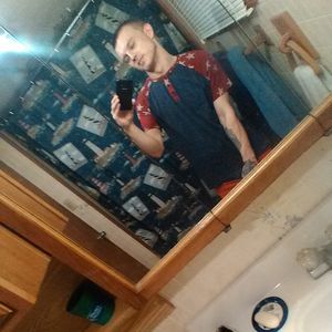 Meet your Posher, Dylan