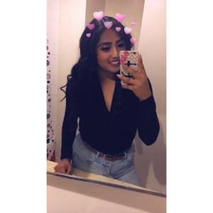 Meet your Posher, Vicky