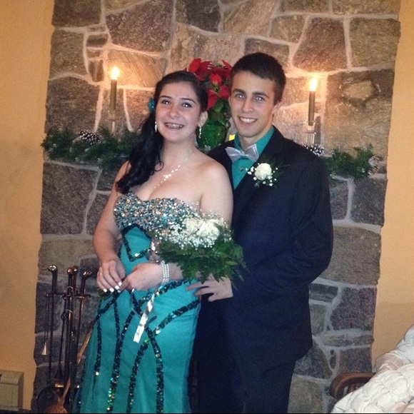 Prom/Pageant Dress - Picture 6 of 6