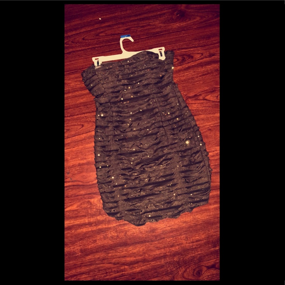 The dress doesn’t fit no more.