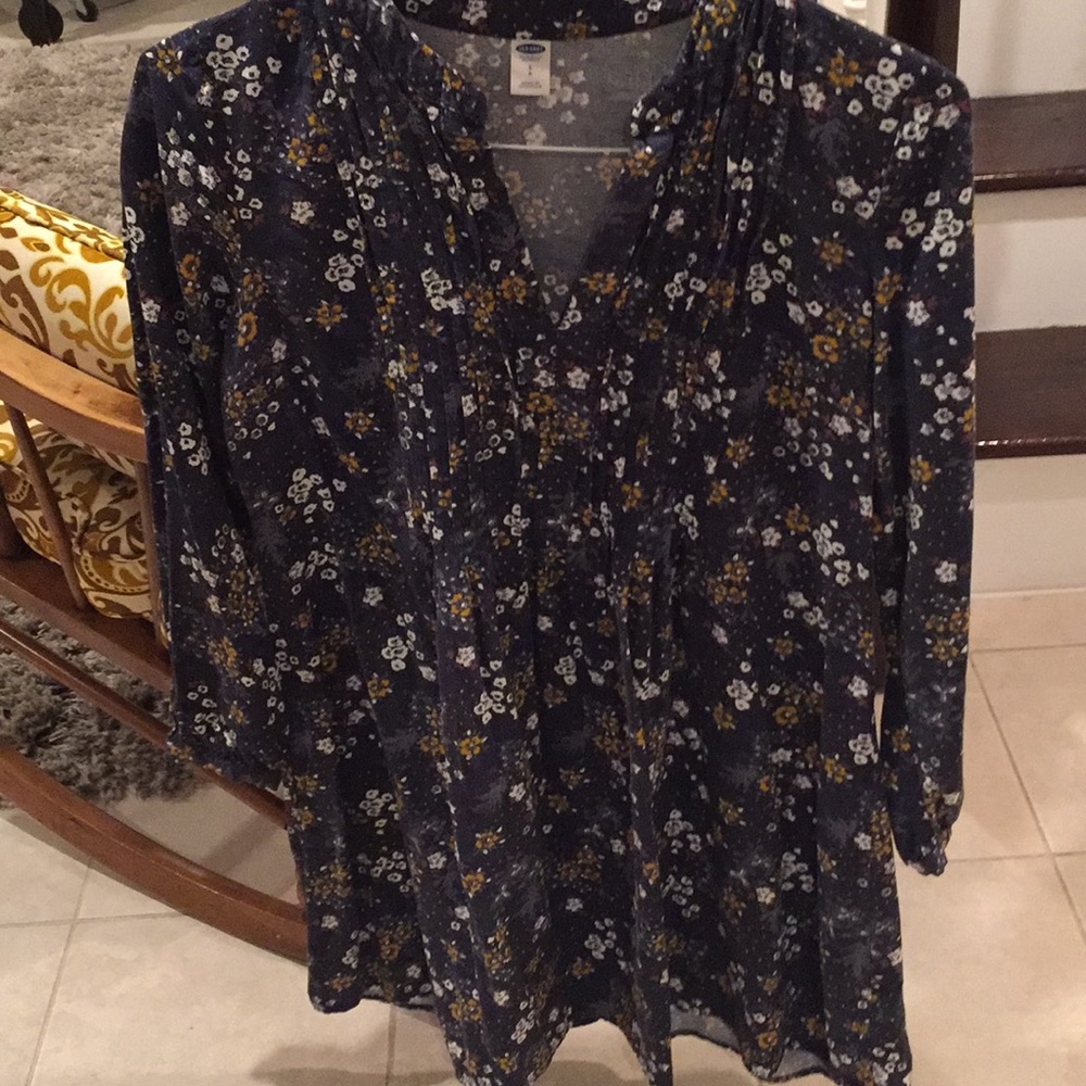 Floral Long sleeved Old Navy dress