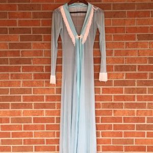 Vintage sheet robe