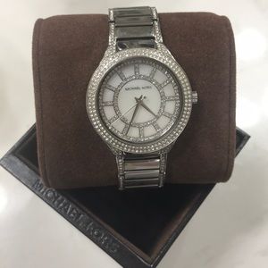Micheal Kors crystal 💎 watch.