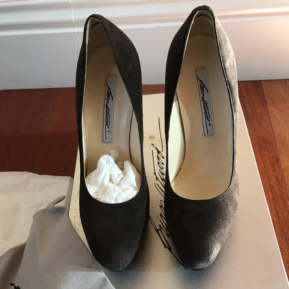 Brian Atwood Suede Shoes Power Pumps Grey - Picture 2 of 6