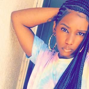 Meet your Posher, Shannon