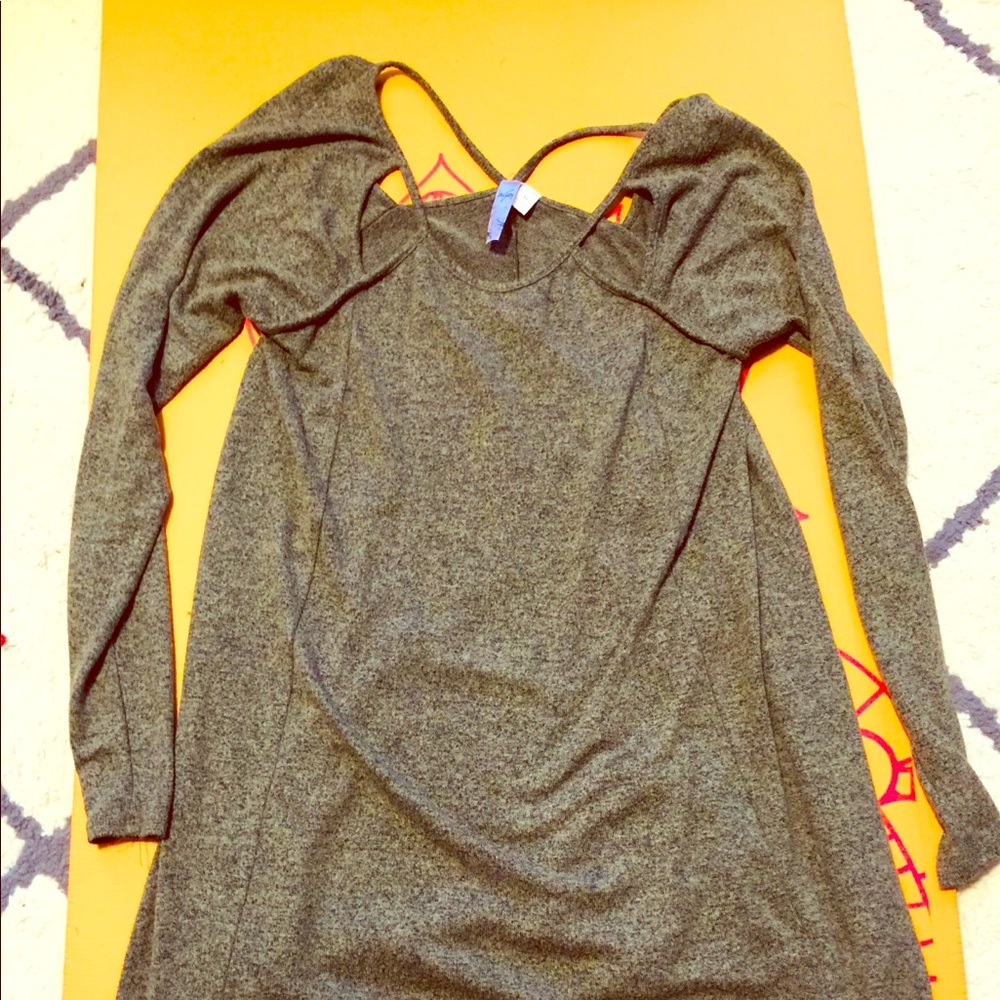 Cute dark green warm dress✨