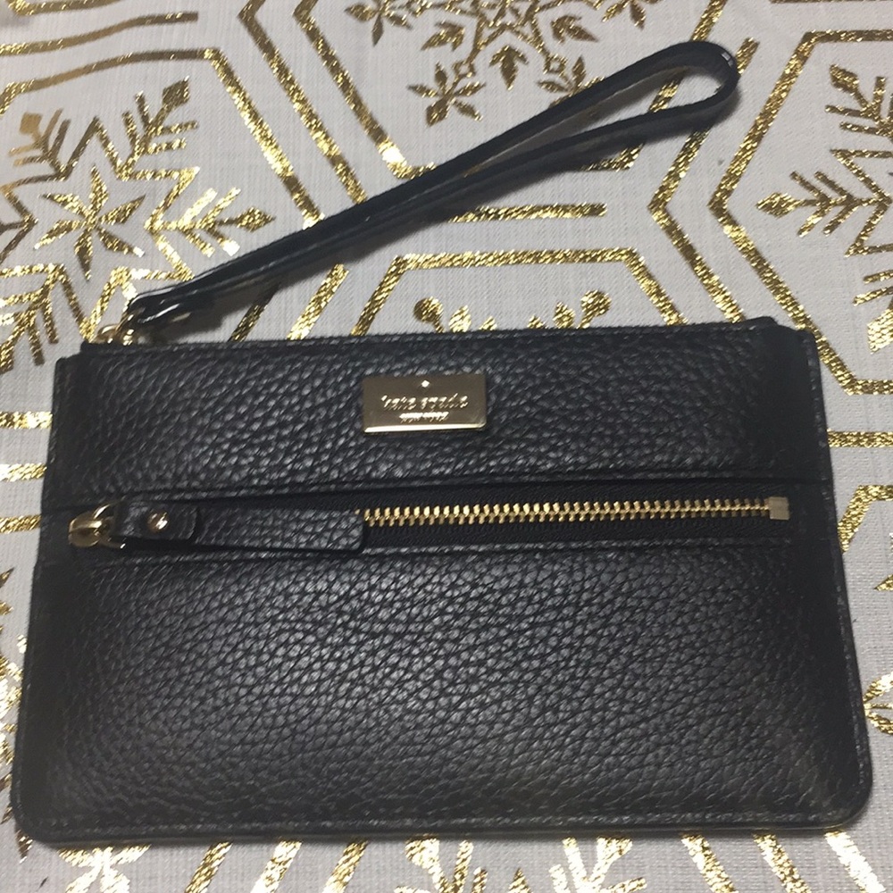 SALE🎉NWT Kate Spade Highland Place bee wristlet