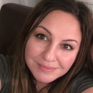 Meet your Posher, Leila