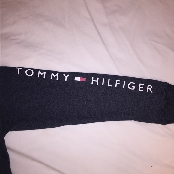 Tommy Hilfiger Hoodie - Picture 3 of 3