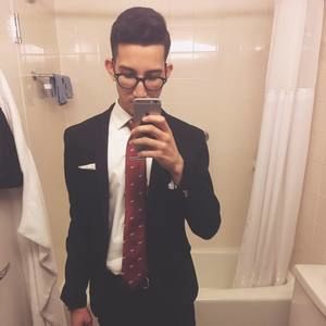 Meet your Posher, Andrez