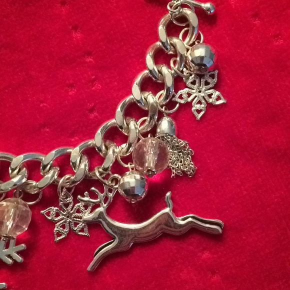 Winter charm bracelet - Picture 2 of 4