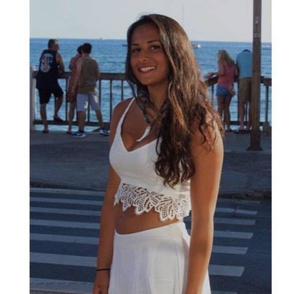 Meet your Posher, Marisa