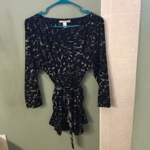 Kenneth Cole Blouse
