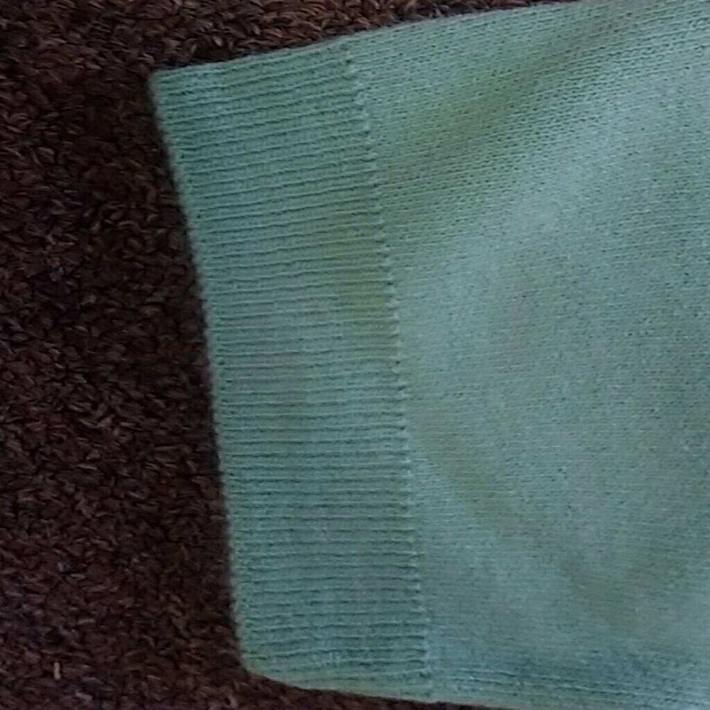 Sweater - Picture 3 of 6