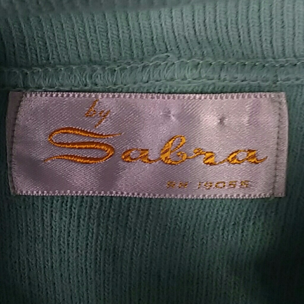 Sweater - Picture 5 of 6