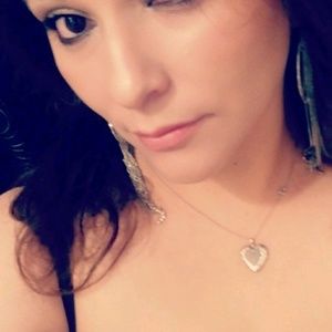 Meet your Posher, Diana