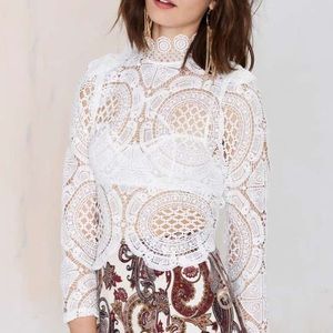 ASILIO white walls crop top . Lace US 8