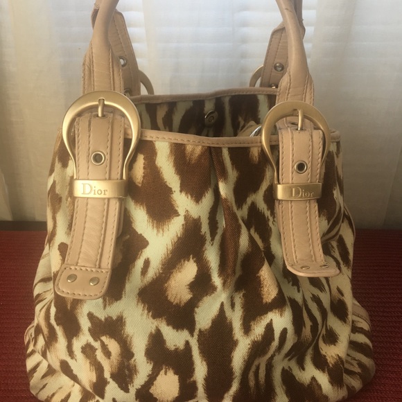 Christian Dior Handbags - Christian Dior should bag