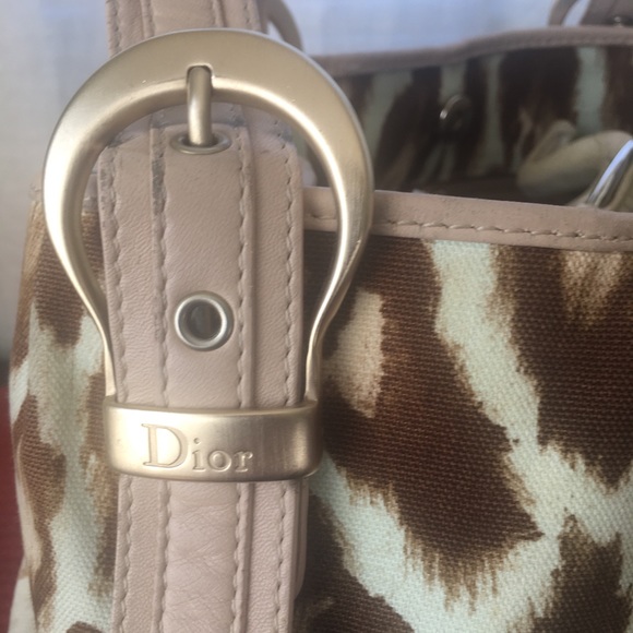 Christian Dior should bag - Picture 2 of 4