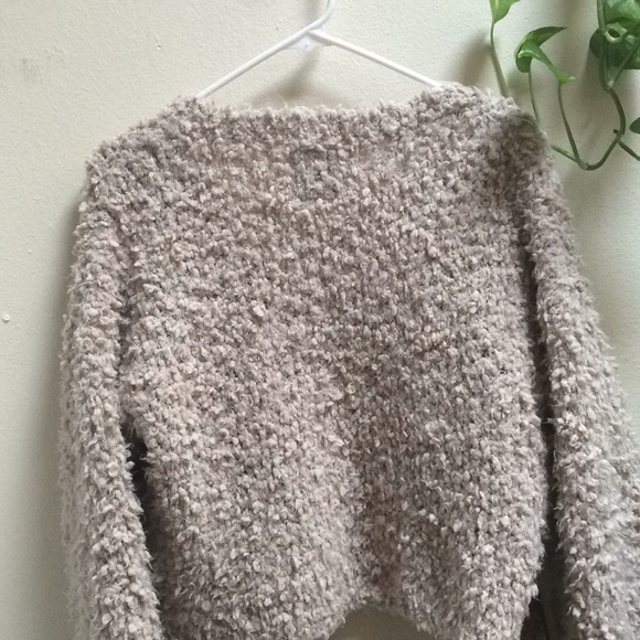 Fluffy zip up sweater Abercrombie and Fitch - Picture 6 of 8