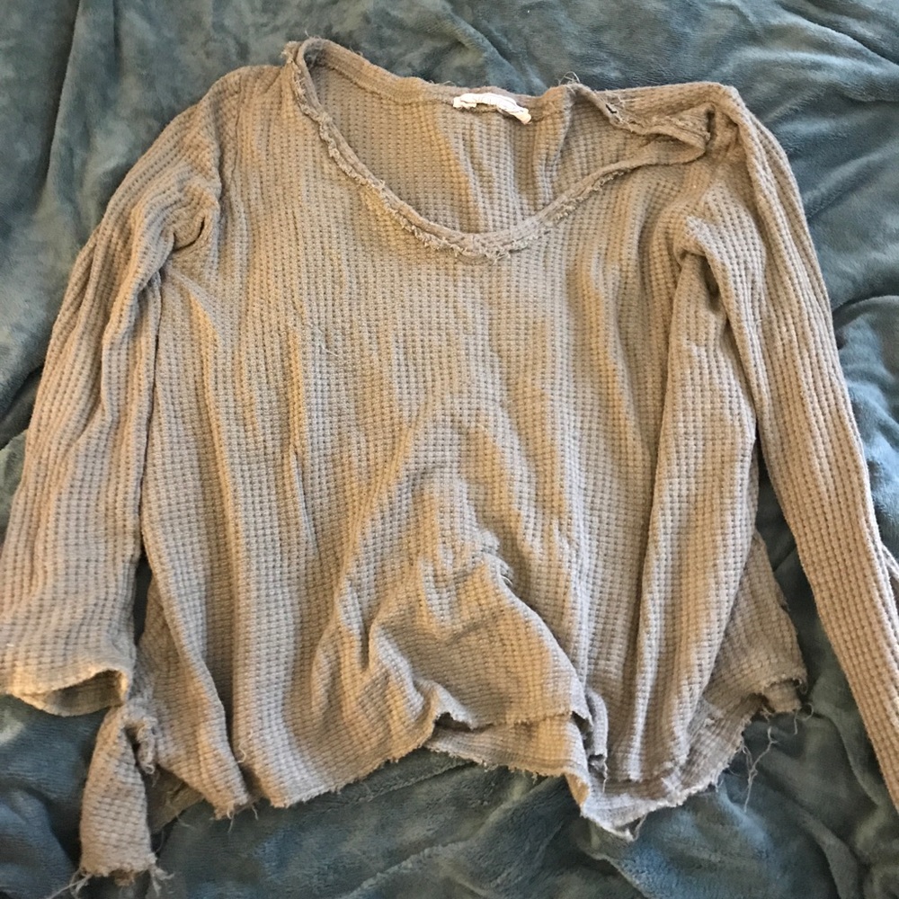 Green sinuous shirt
