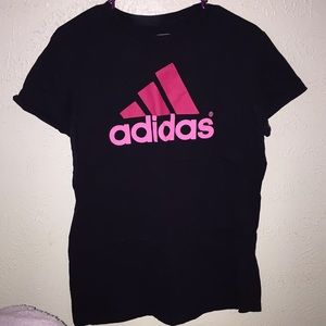 Black Adidas tshirt
